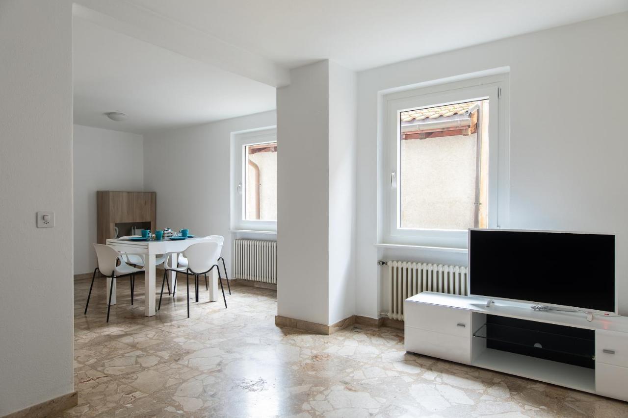 Rose Apartment By Quokka 360 - Refined Two-Bedroom Apartment With Garden Lugano Kültér fotó