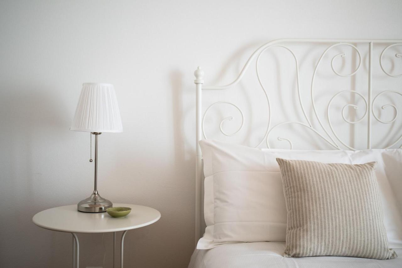 Rose Apartment By Quokka 360 - Refined Two-Bedroom Apartment With Garden Lugano Kültér fotó